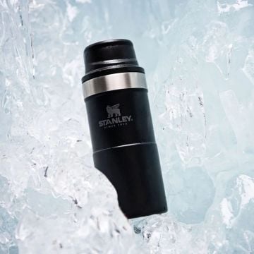 Stanley Klasik Trigger-Action Termos Bardak 0.25 LT - Siyah